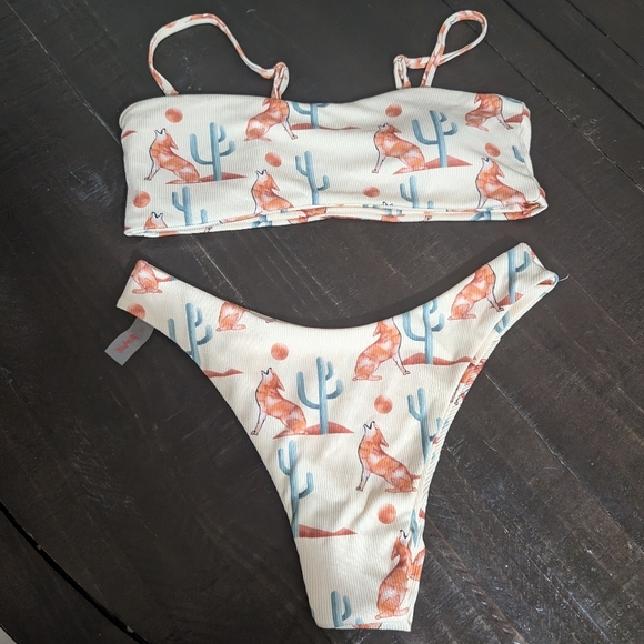 ROMWE Cream and Orange Tropical Bikini Set - Picture 1 of 6